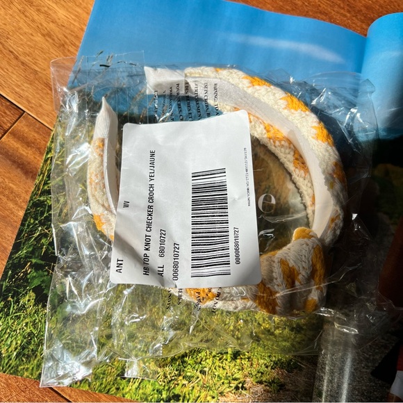 Anthropologie Crochet Headband - Picture 4 of 6